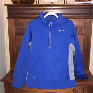 Men’s Nike sweatshirt